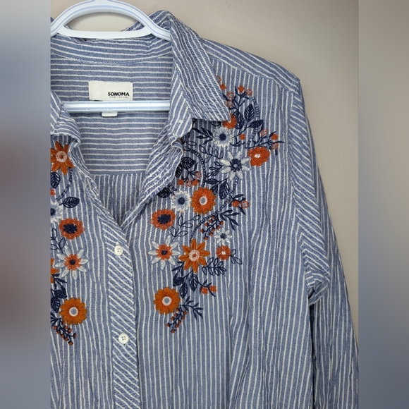 Sonoma Medium Womens Cotton Blue Striped Button Down Top Floral Embroidered - Picture 4 of 9
